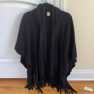 Echo hooded poncho